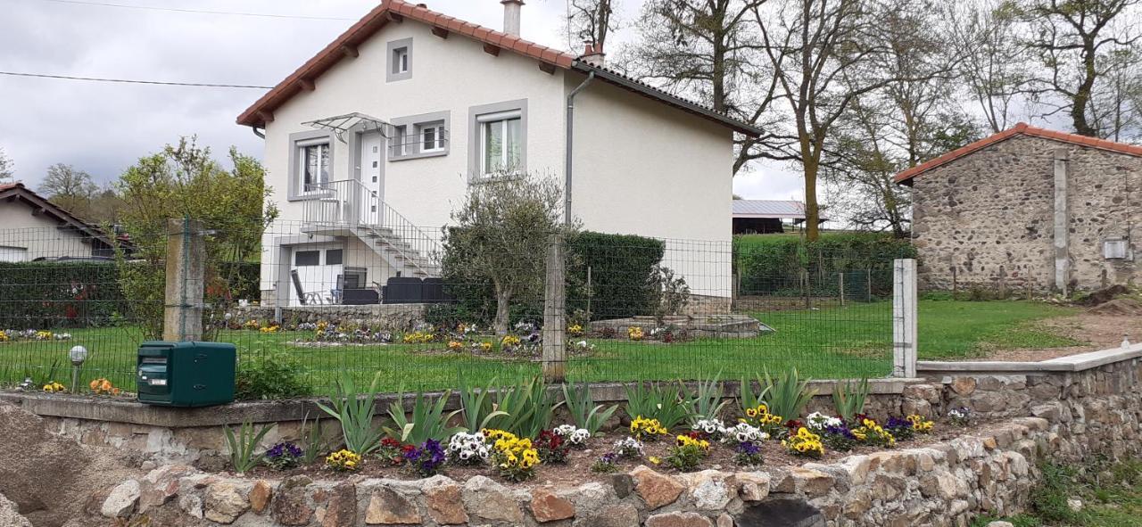 Halte A Veyrac Appartement Lavoute-sur-Loire Buitenkant foto